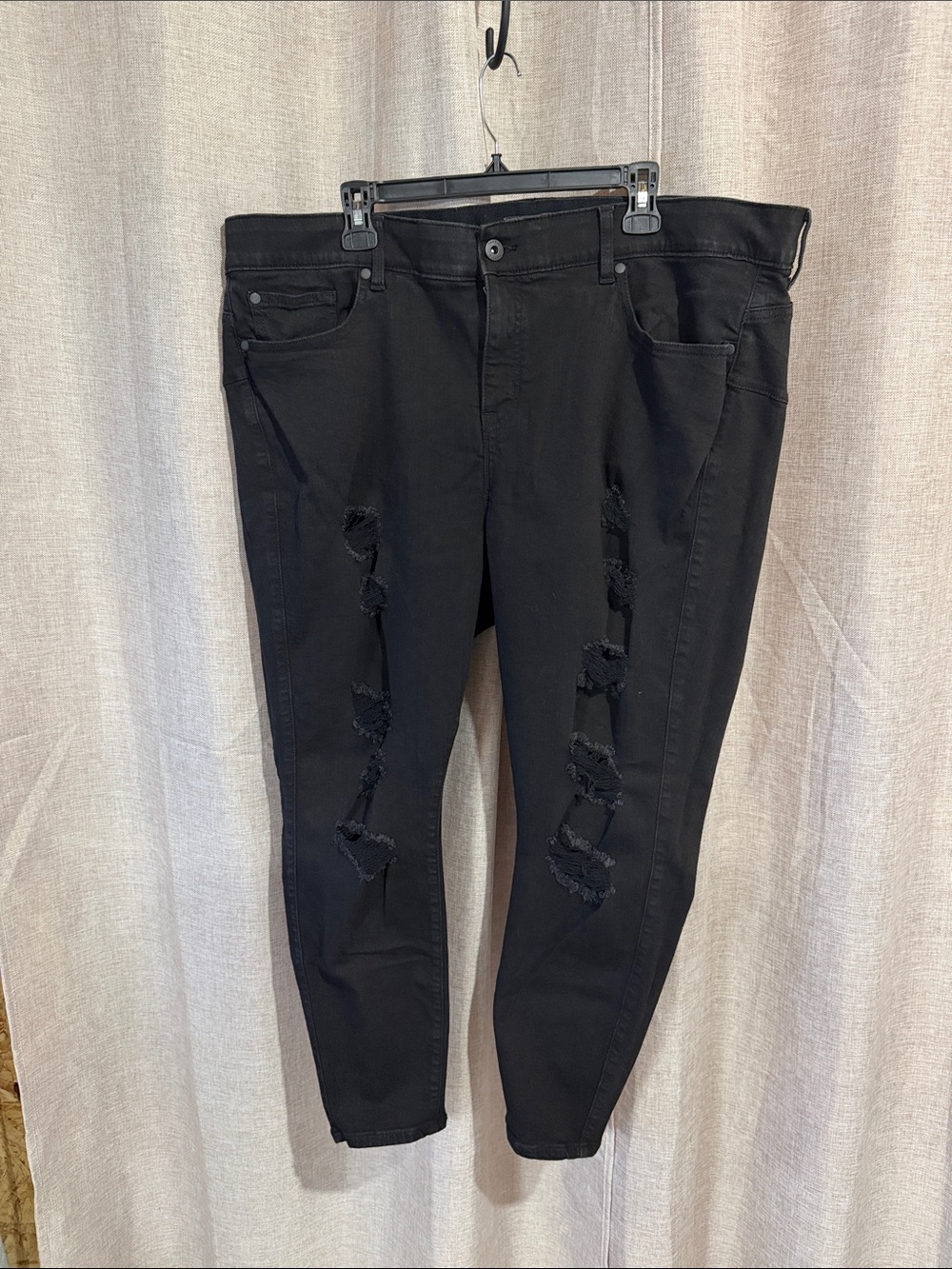 torrid Black Skinny Ripped Jeans